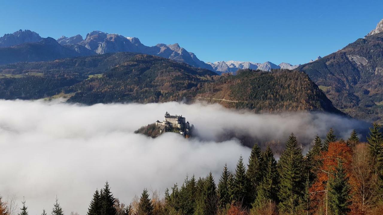 Hotel Der Burgblick-Adults Only Werfen Exterior foto